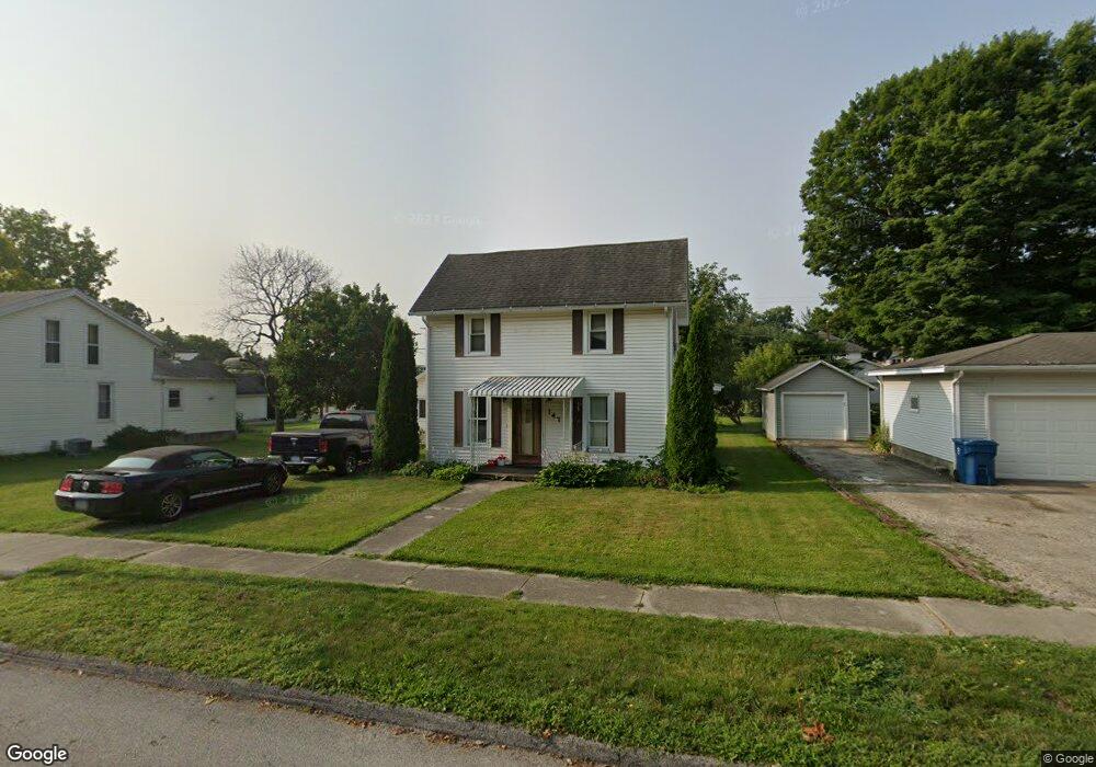 147 W 4th St, Roanoke, IN 46783 - photo 1