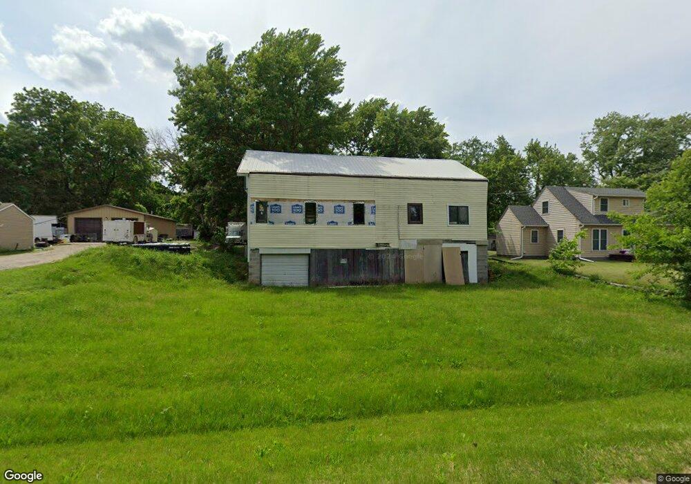 4290 NE 28th St, Des Moines, IA 50317 - photo 1