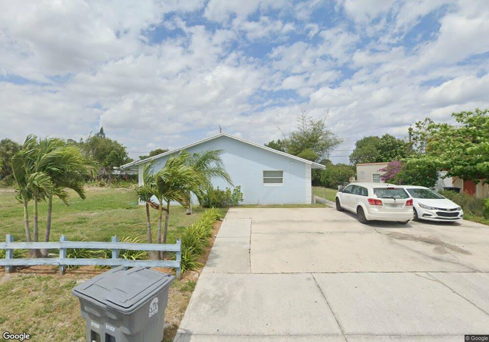 1215 Alto Rd, Lantana, FL 33462 - photo 1