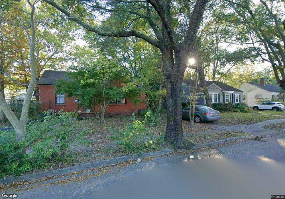 2107 E 41st St, Savannah, GA 31404 - photo 1