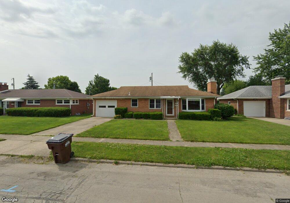 177 Roselawn Dr, Xenia, OH 45385 - photo 1