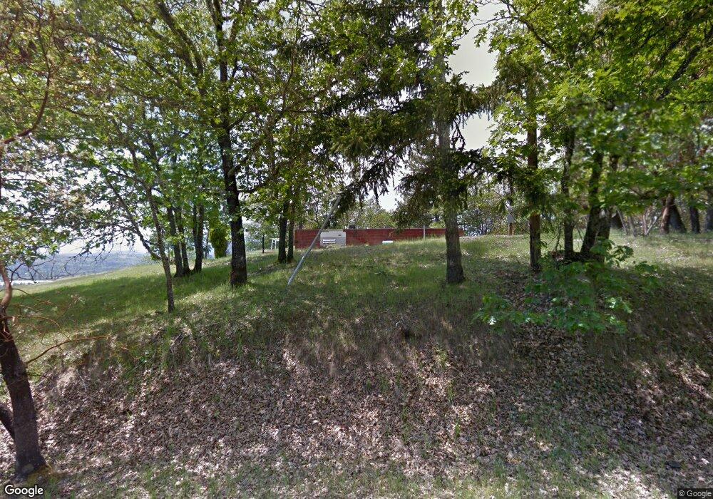 142 Lance Dr, Grants Pass, OR 97526 - photo 1