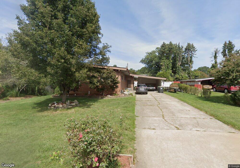 105 Southerland Dr, New Castle, DE 19720 - photo 1