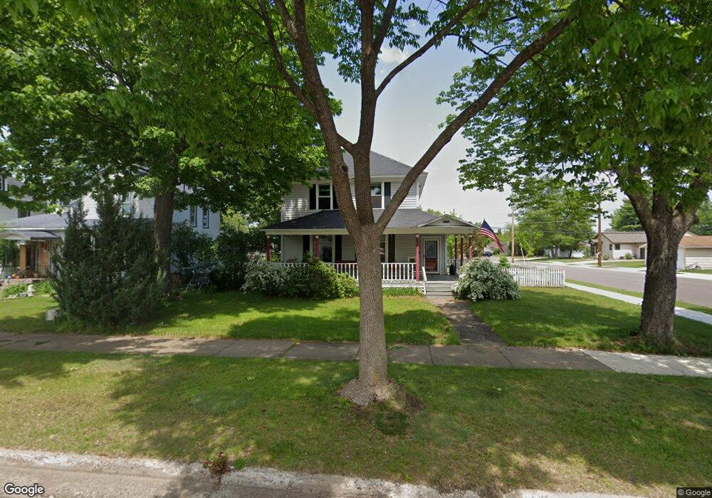 127 E Wisconsin Ave, Tomahawk, WI 54487 - photo 1