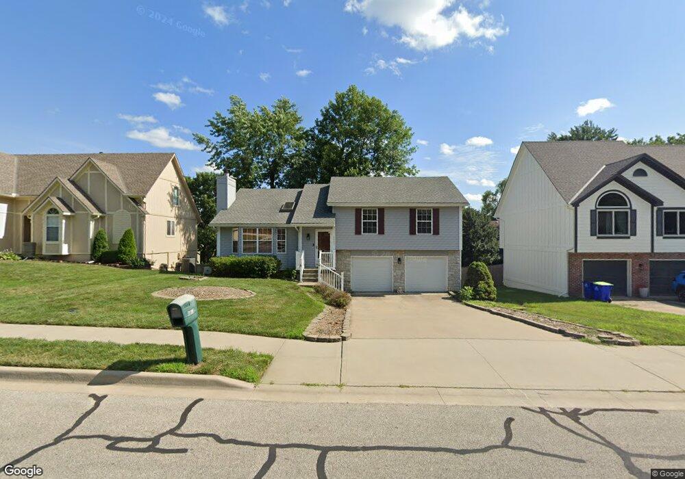 9903 W 51st St, Shawnee, KS 66203 - photo 1