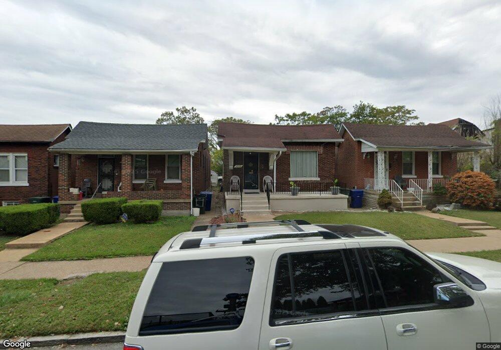 4932 San Francisco Ave, Saint Louis, MO 63115 - photo 1