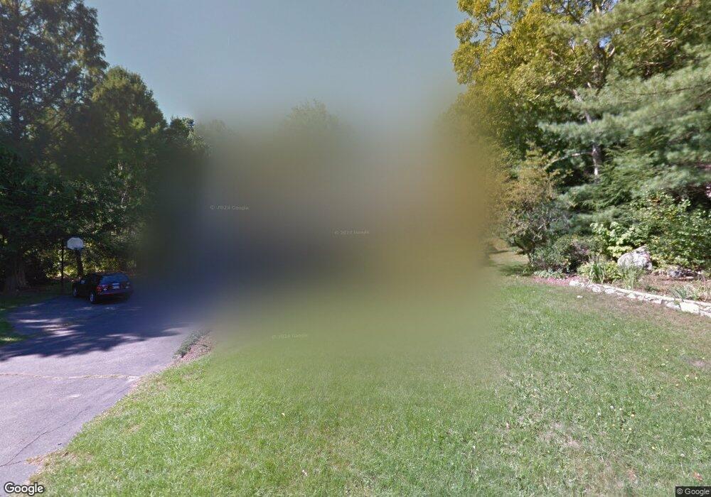 132 Sherburn Cir, Weston, MA 02493 - photo 1