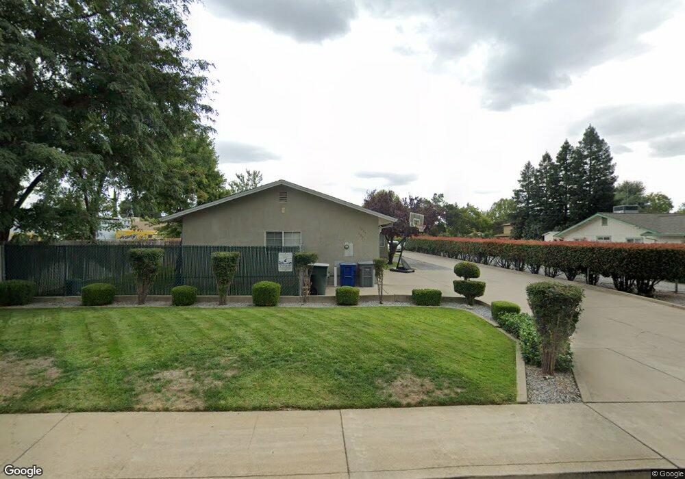 3037 Middleton Ln, Redding, CA 96002 - photo 1