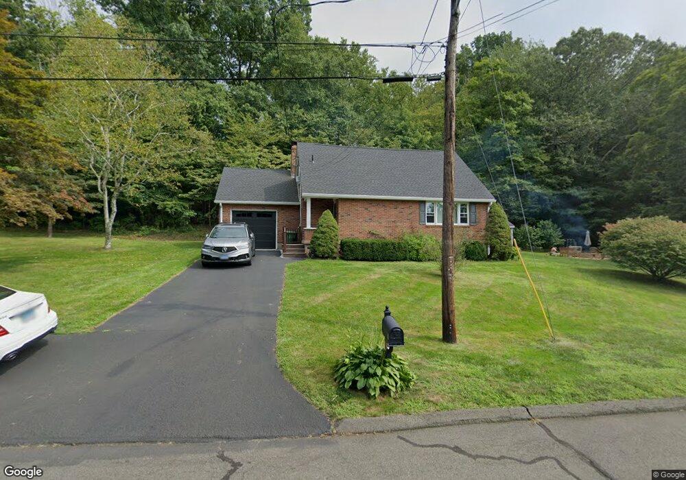 7 Capilos Dr, Cromwell, CT 06416 - photo 1