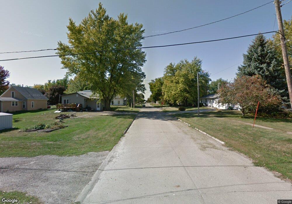 2516 N 9th Ave E, Newton, IA 50208 - photo 1