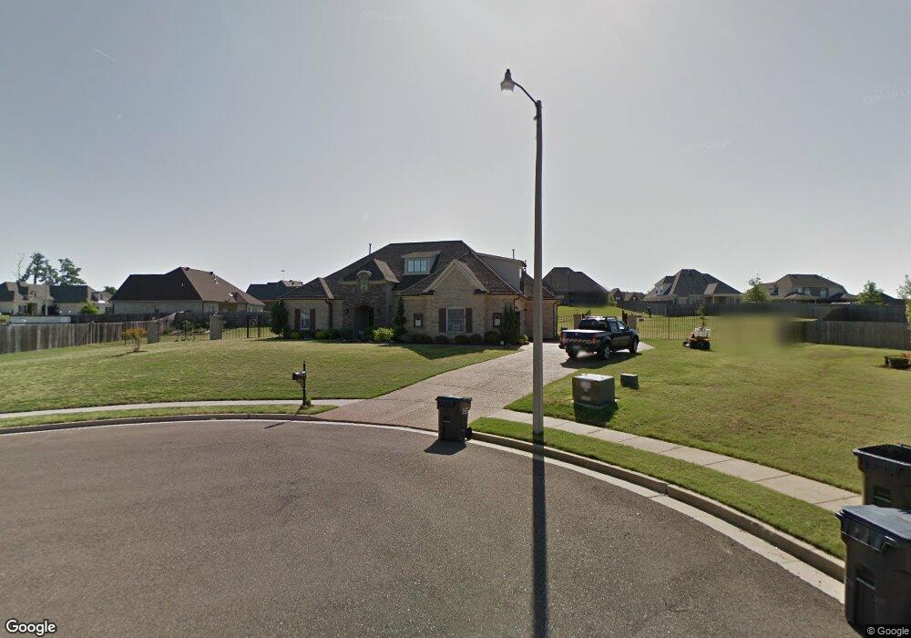 574 Fawn Grove Cir, Hernando, MS 38632 - photo 1