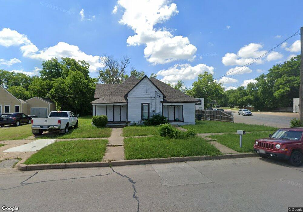 507 W Chambers St unit A, Cleburne, TX 76033 - photo 1