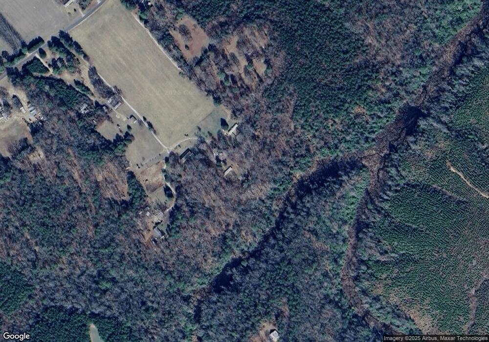 377 Chinquapin Cir, Dunnsville, VA 22454 - photo 1