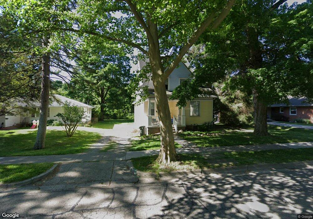 334 Washington St, Chelsea, MI 48118 - photo 1