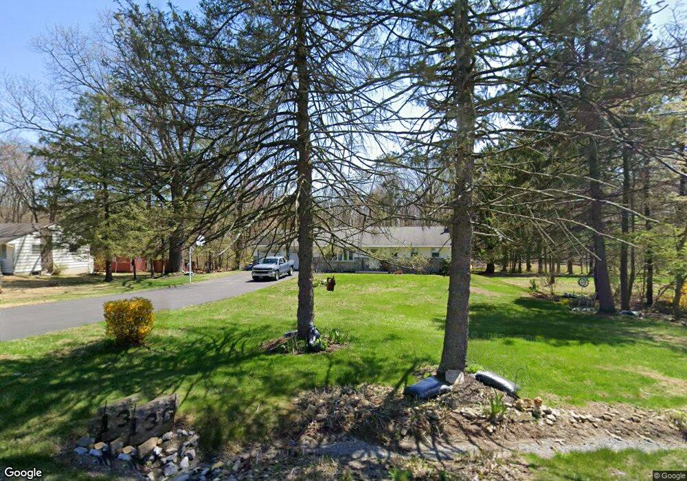 136 Wanner Rd, Reading, PA 19606 - photo 1