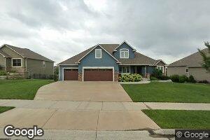 321 Fort Laramie Dr, Lawrence, KS 66049
