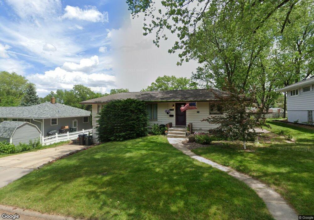 1720 Belle Ave, Cedar Falls, IA 50613 - photo 1