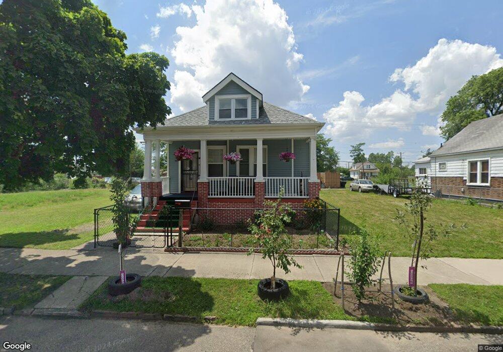 13195 Charest St, HamtraMcK, MI 48212 - photo 1