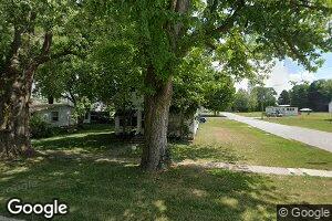 407 S Main St, Bourbon, IN 46504