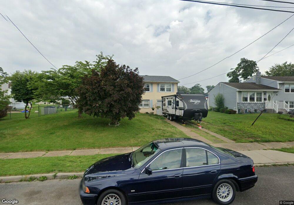 218 Hendrickson Ave, Beverly, NJ 08010 - photo 1