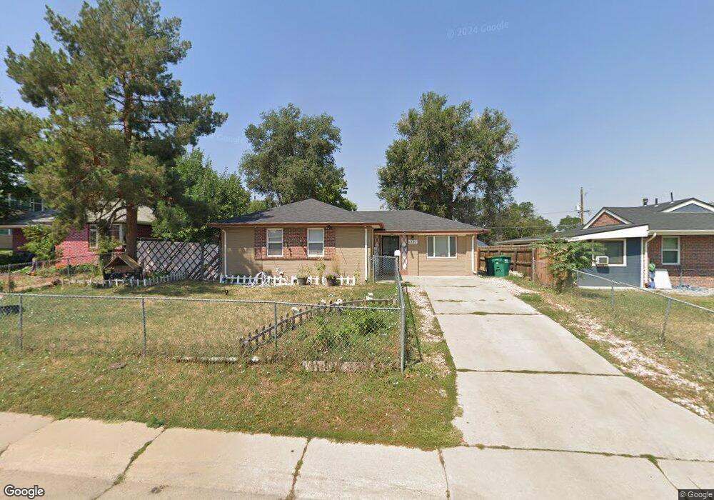 1307 Del Mar Pkwy, Aurora, CO 80010 - photo 1