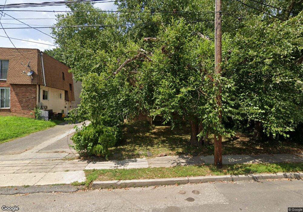 621 Pusey Ave unit B, Darby, PA 19023 - photo 1