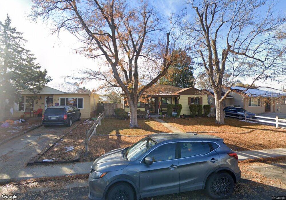 2065 Florence St, Aurora, CO 80010 - photo 1