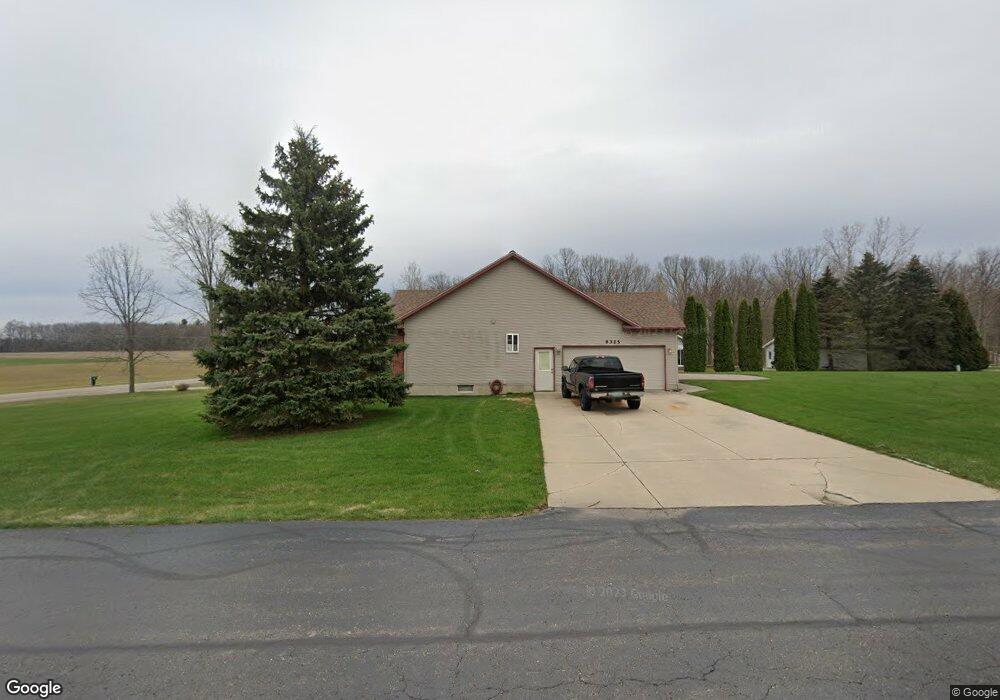 8325 Maurice Ln unit 3, Flushing, MI 48433 - photo 1