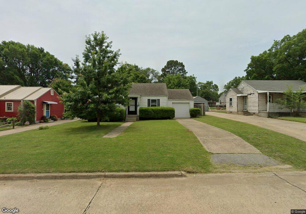 1608 1st Ave SW, Ardmore, OK 73401 - photo 1