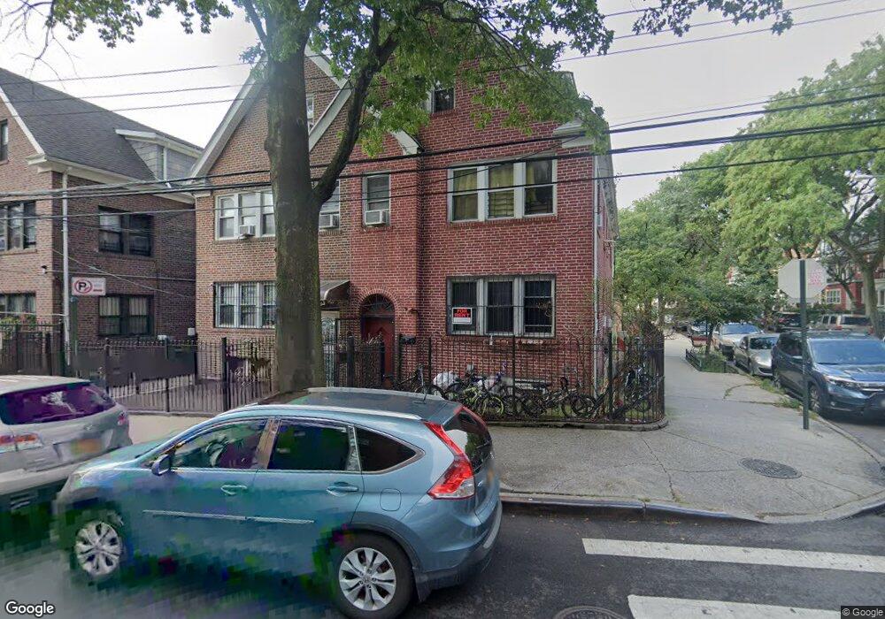 4102 95th St, Elmhurst, NY 11373 - photo 1