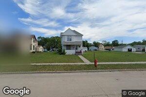 517 21st St N, Fargo, ND 58102