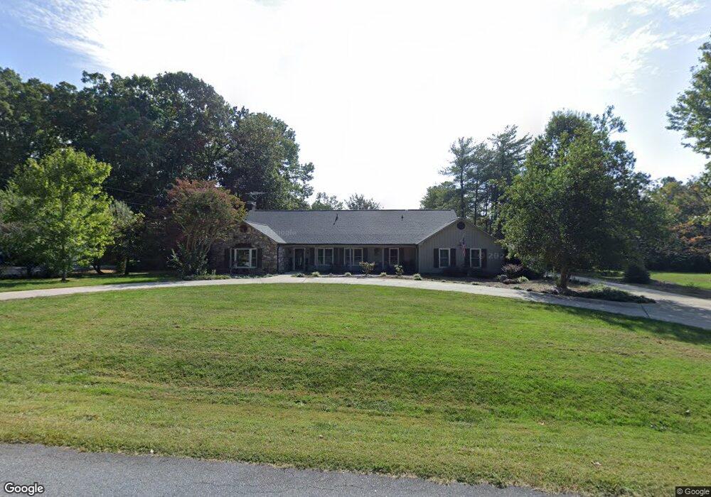 239 Gleneagles Rd W, Statesville, NC 28625 - photo 1