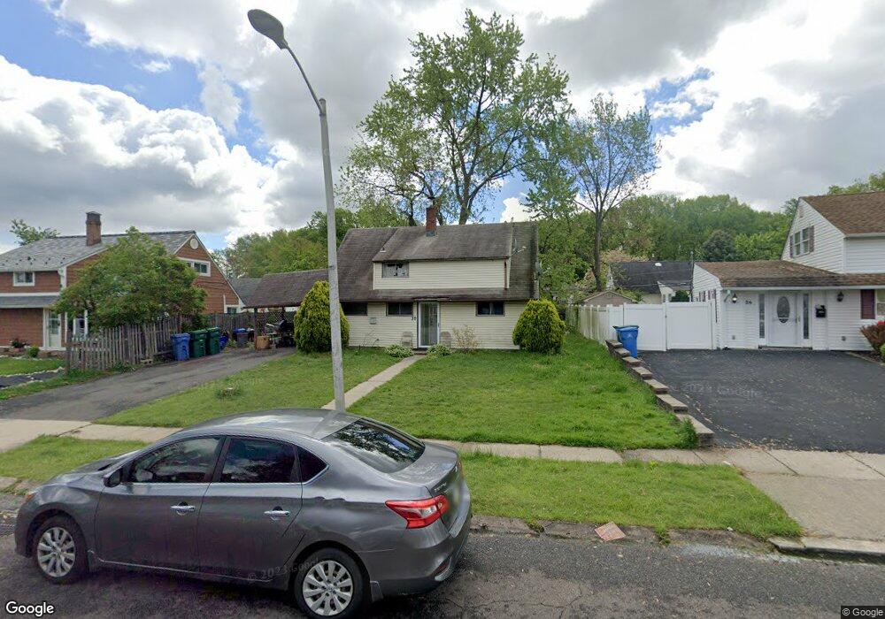 30 Roundabout Ln, Levittown, PA 19055 - photo 1