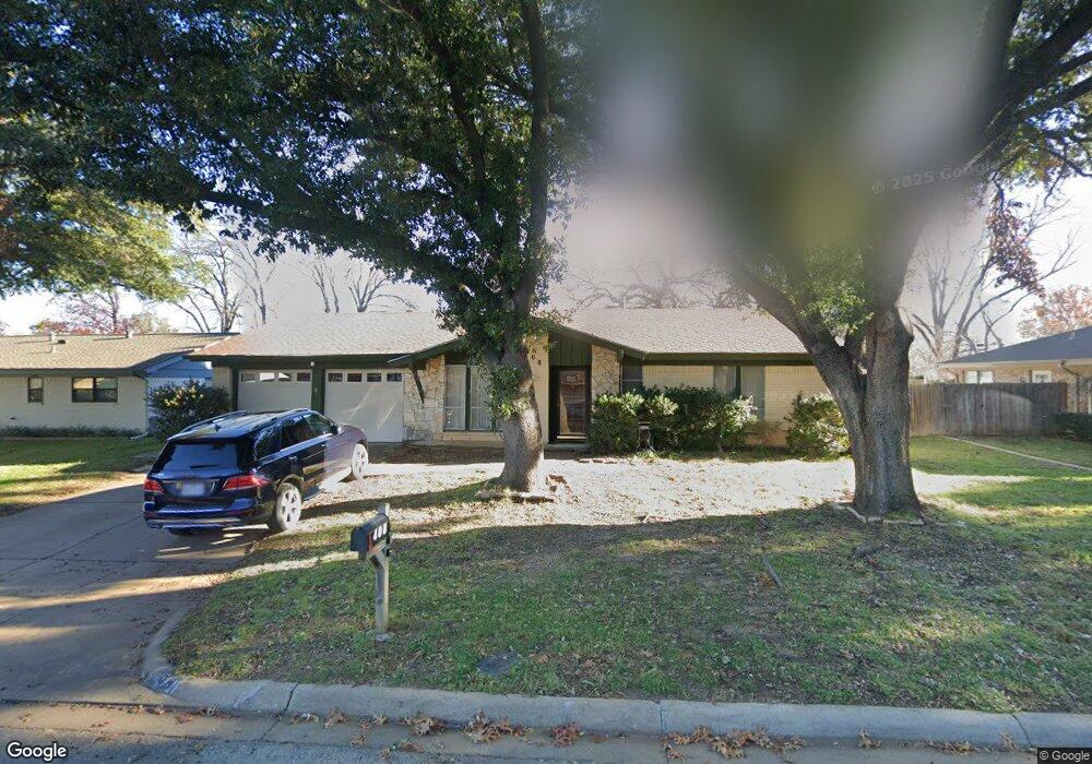 408 Glenn Dr, Hurst, TX 76053 - photo 1