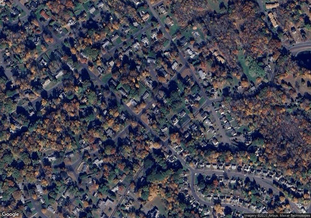 99 Deepwood Rd, Naugatuck, CT 06770 - photo 1