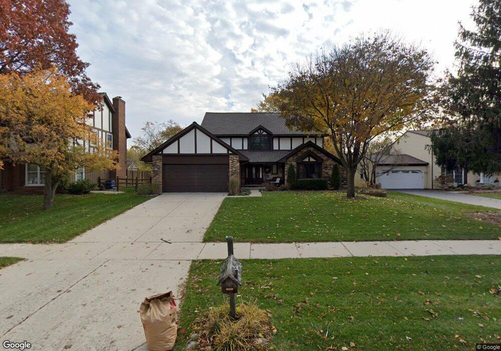 1932 Trails End Ct, Naperville, IL 60565 - photo 1