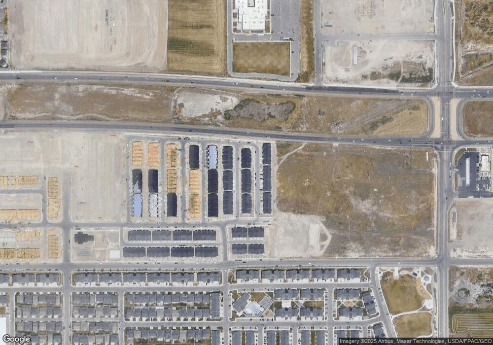 2035 N 3830 W unit 127, Lehi, UT 84043 - photo 1