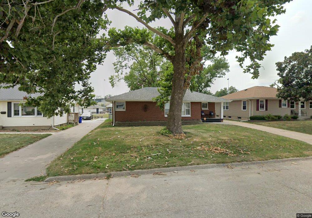 1905 9th Ave SW, Cedar Rapids, IA 52404 - photo 1