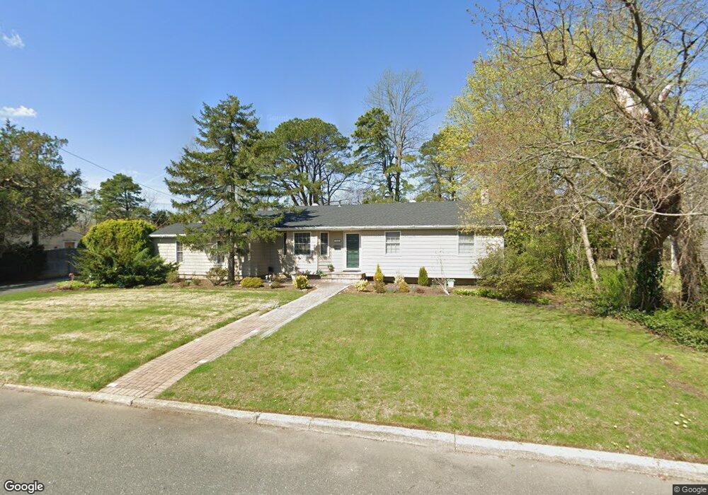 1041 Commack Rd, Dix Hills, NY 11746 - photo 1