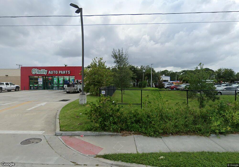 1121 W King St, Cocoa, FL 32922 - photo 1