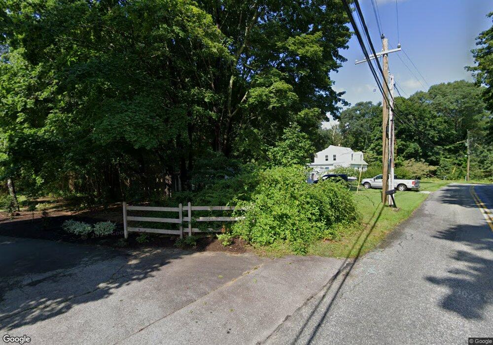 72 Upper Pattagansett Rd, East Lyme, CT 06333 - photo 1