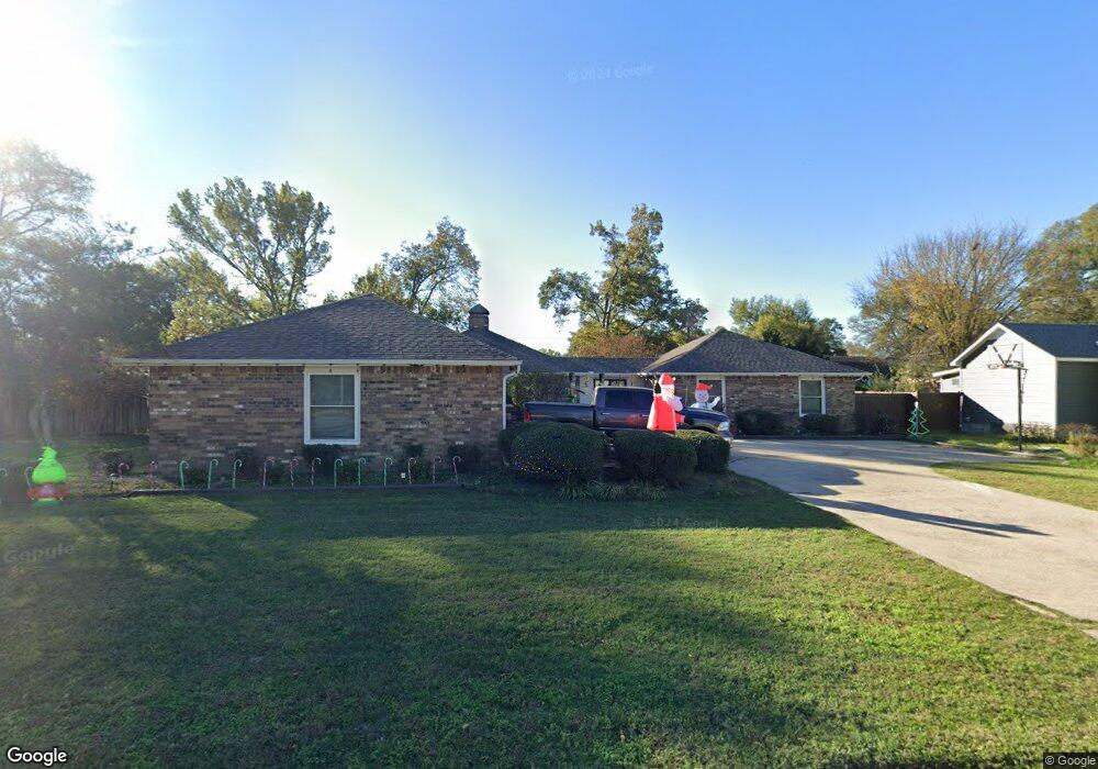 413 W 10th St, Stuttgart, AR 72160 - photo 1