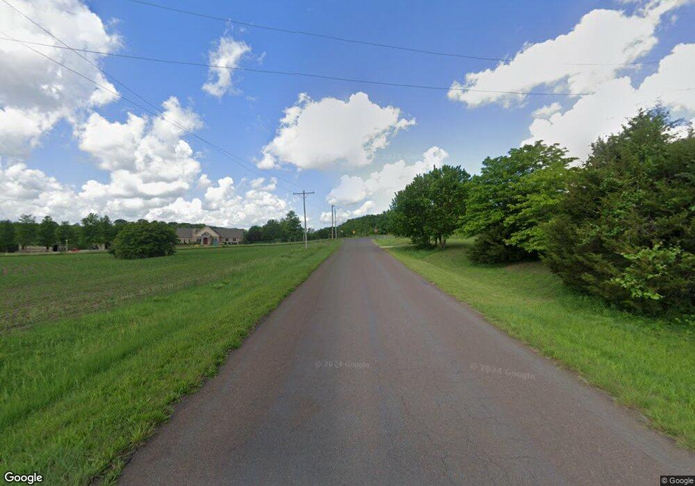 000 SW 49th St, Topeka, KS 66610 - photo 1