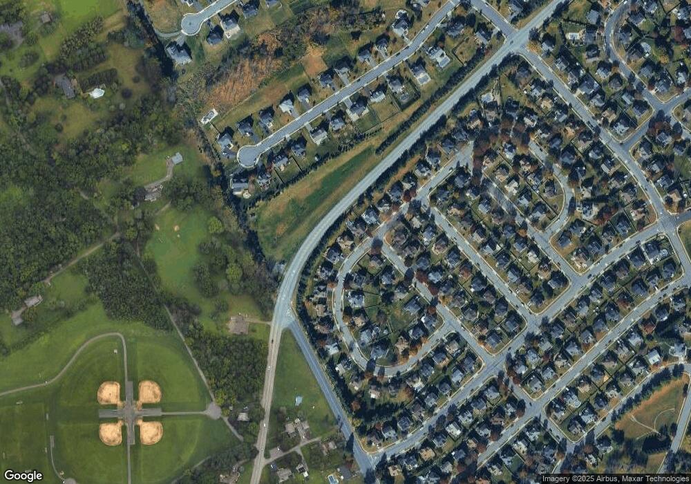 44 Byron Dr, Phillipsburg, NJ 08865 - photo 1