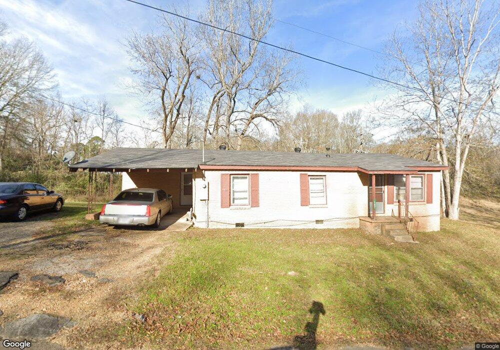 102 S Massengill St, Hazlehurst, MS 39083 - photo 1