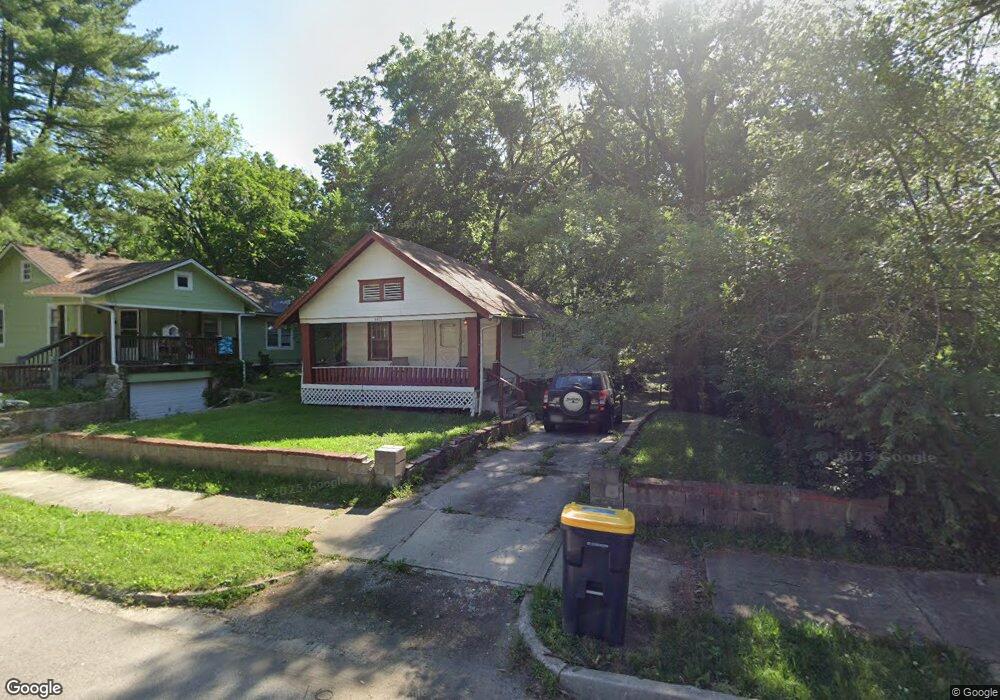 6813 Bales Ave, Kansas City, MO 64132 - photo 1