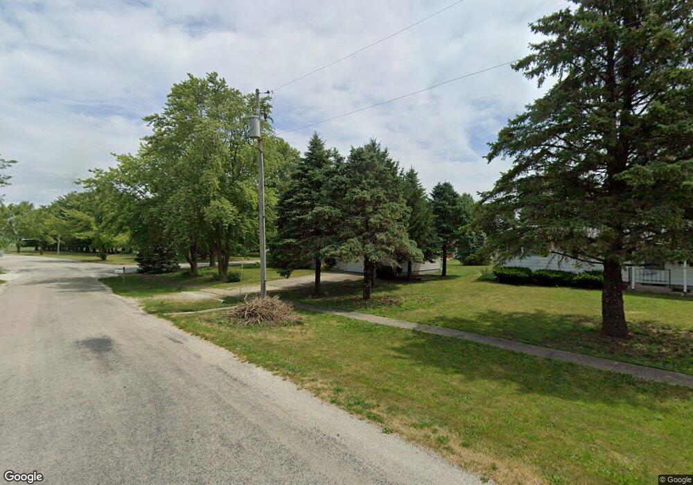 308 N 4th St, Danforth, IL 60930 - photo 1