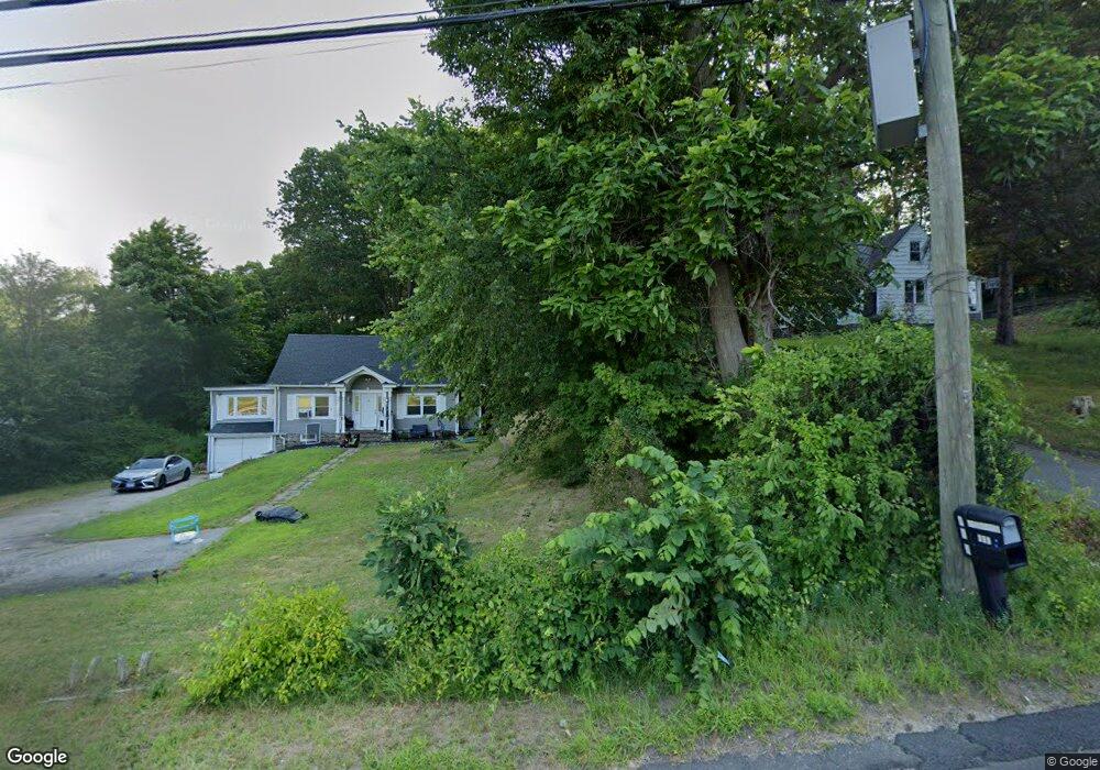 585 Prospect Rd, Waterbury, CT 06706 - photo 1