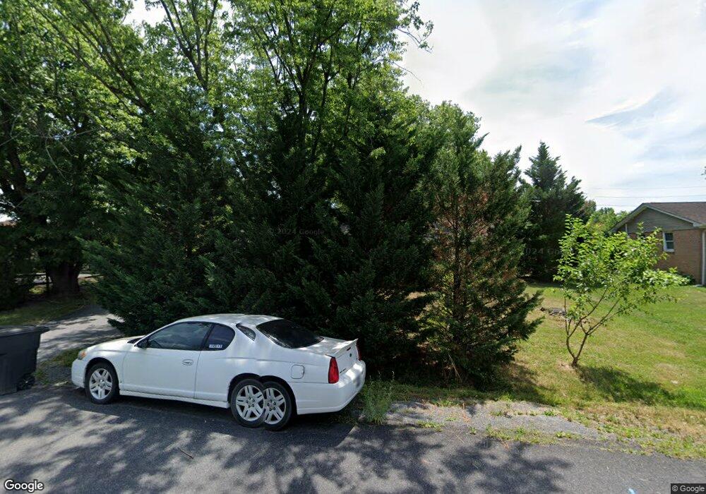 105 Meadowbrook Dr, Stephens City, VA 22655 - photo 1