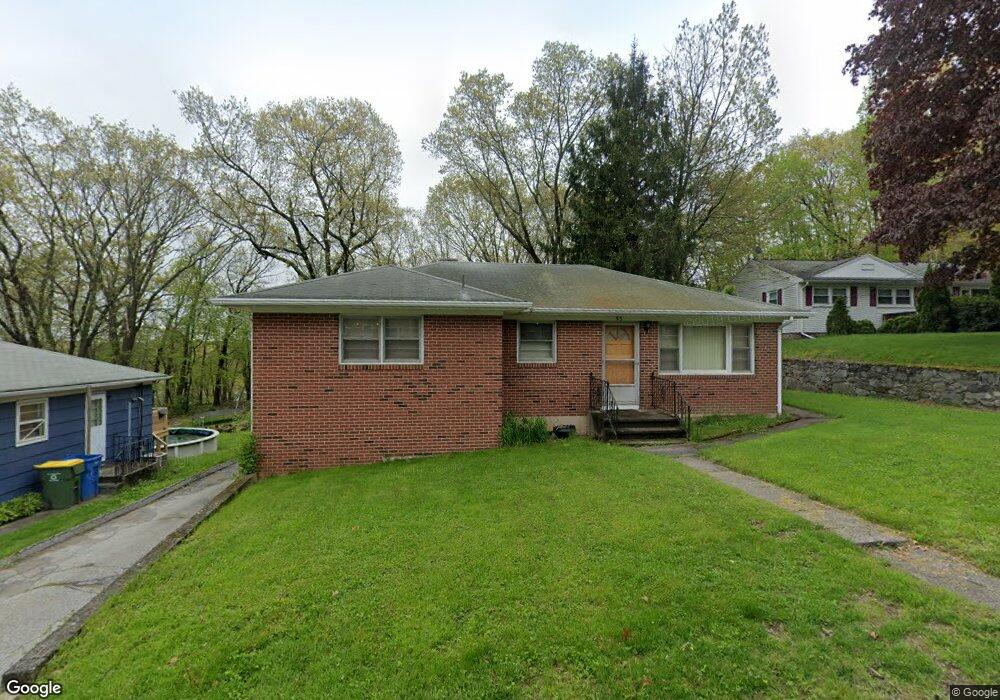 43 Everitt St, Waterbury, CT 06704 - photo 1